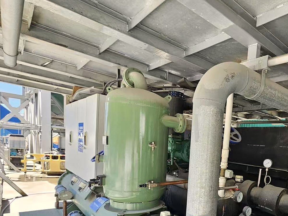 Chilled-water system vessel, gauges and interconnecting process pipework
